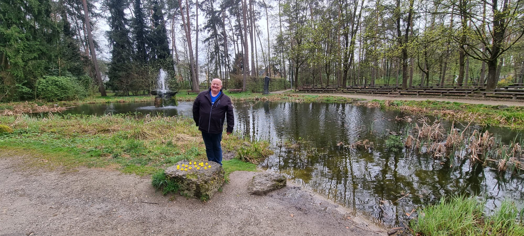 Hans Glatt im Stadtpark bei unserem Aprilscherz